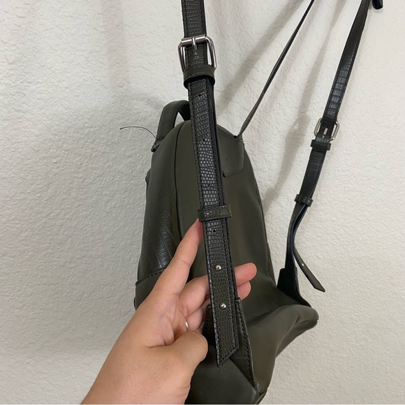 Simply Vera Olive Green Faux Leather Scale Embellished Zip Backpack Purse - Picture 11 of 14